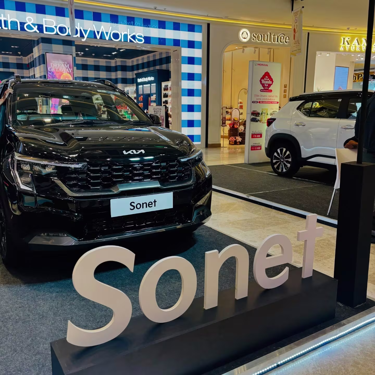 Sonet Display Stand for Expo